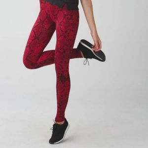 Lululemon Wunder Under Leggings Ziggy Snake